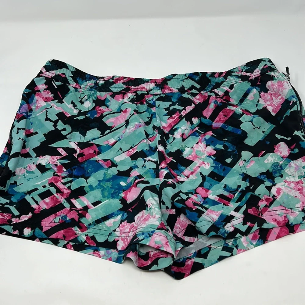 Fabletics Black Blue Pink Athletic Running Shorts Size Large Excellent Condition